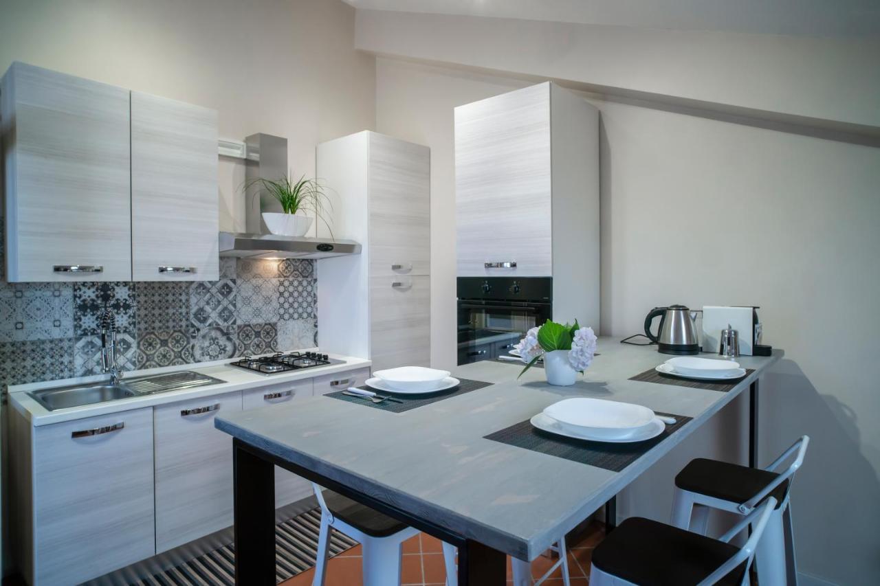 La Punta Dell'Etna Apartment ซานโจวานี ลาปุนตา ภายนอก รูปภาพ